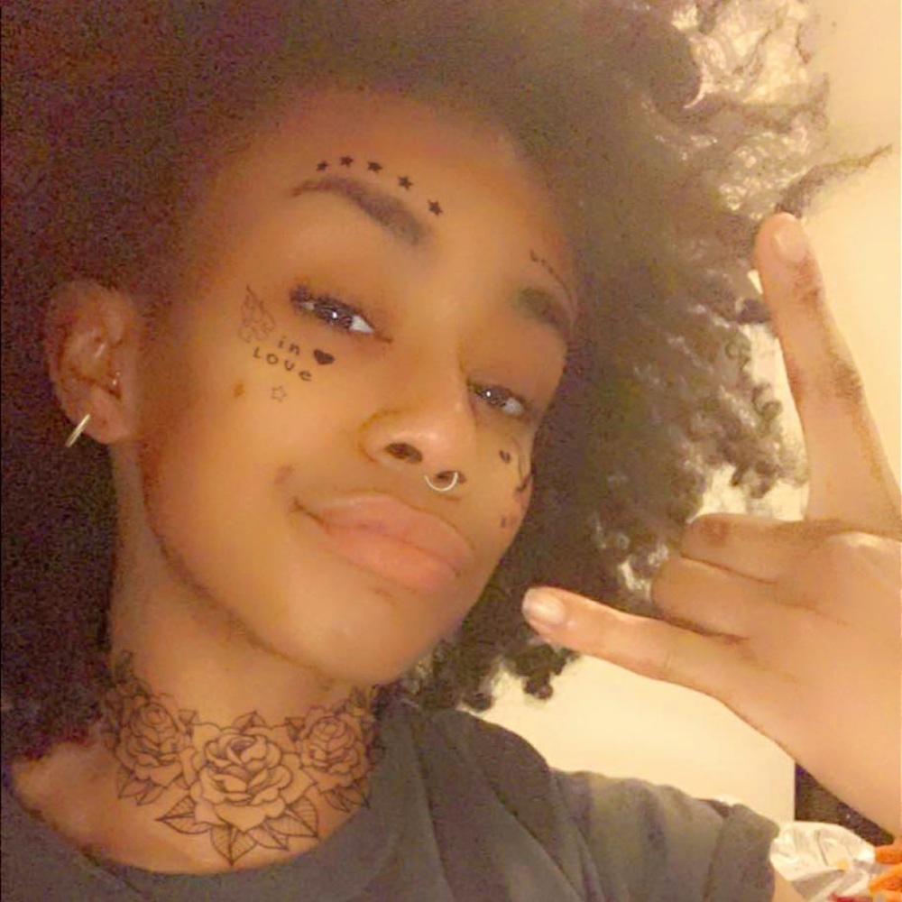 Meet your Posher, Kennedy